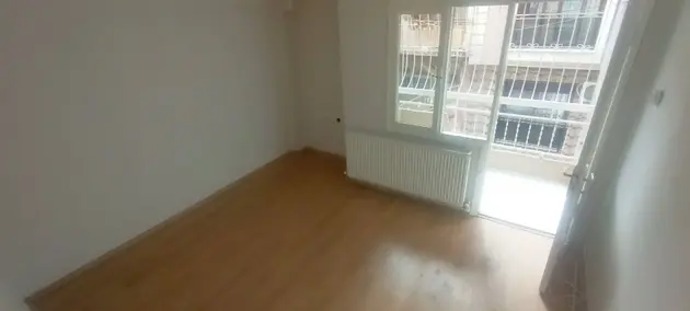 İzmir Buca Hürriyet Mahallesi 2+1 90 m² kiralık daire - Fotoğraf 2