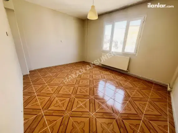 İzmir Bornova Doğanlar Mahallesi 2+1 110 m² kiralık daire - Fotoğraf 3