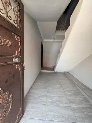 Adana Seyhan Yeşiloba Mahallesi 2+1 140 m² kiralık müstakil Ev - Fotoğraf 2