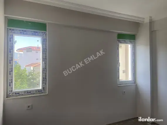 Burdur Bucak Mehmet Akif Mahallesi 2+1 105 m² satılık daire - Fotoğraf 3