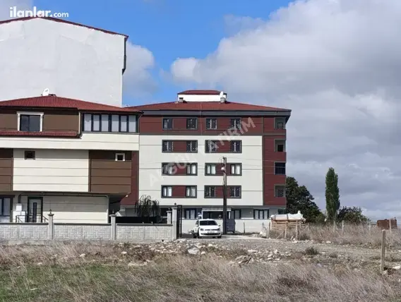 Tekirdağ Kapaklı Ömer Halisdemir Mahallesi 204 m² satılık konut arsa - Fotoğraf 3