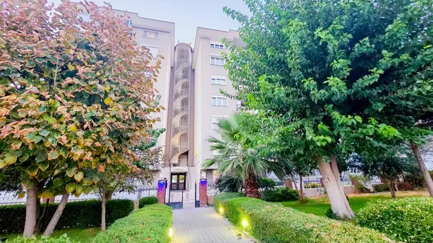 İzmir Buca Efeler Mahallesi 3+1 240 m² satılık daire - Fotoğraf 2