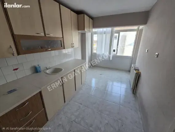 İzmir Balçova Onur Mahallesi 2+1 110 m² satılık daire - Fotoğraf 3