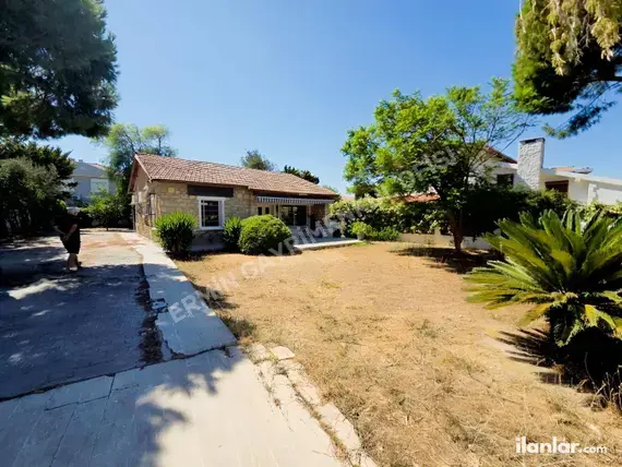 İzmir Çeşme Ilıca Mahallesi 3+1 1.000 m² kiralık villa - Fotoğraf 3