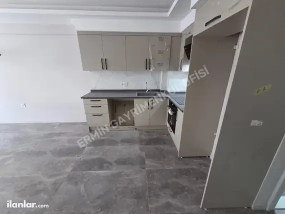 İzmir Balçova Onur Mahallesi 2+1 100 m² satılık daire - Fotoğraf 2