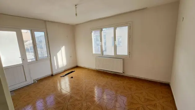 İzmir Bornova Mevlana Mahallesi 2+1 95 m² kiralık daire - Fotoğraf 2