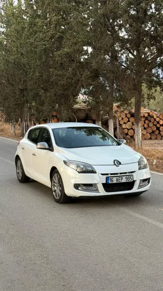 İlan Görseli https://cdn.ilanlar.com/images/l1/l2/{width}/{height}/10002251_1760463621186838801.jpg