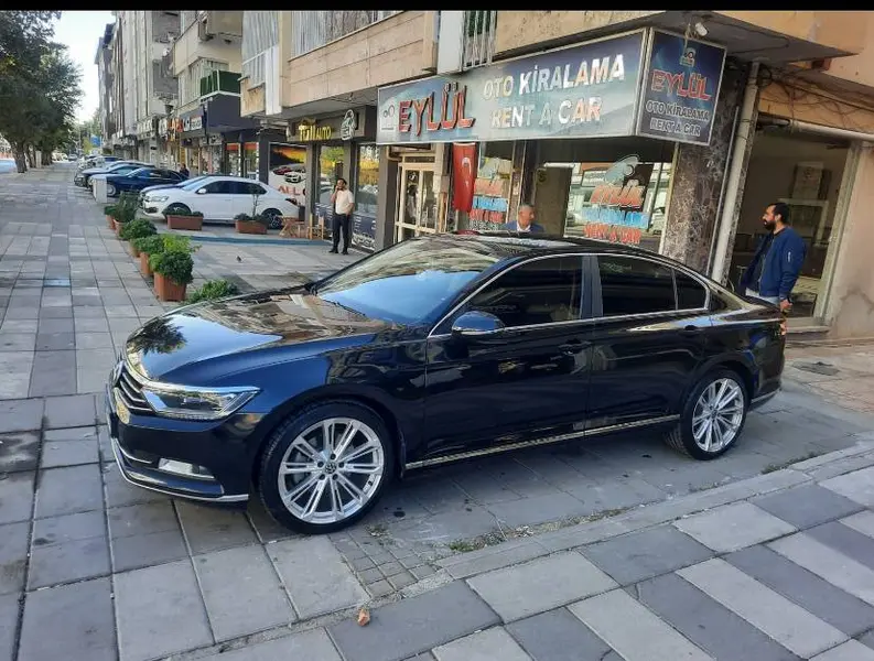 İlan Görseli https://cdn.ilanlar.com/images/l1/l2/{width}/{height}/10003297_1765473879900638601.jpg