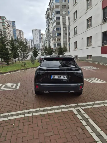 İlan Görseli https://cdn.ilanlar.com/images/l1/l2/{width}/{height}/10004410_1770709056991390641.jpg