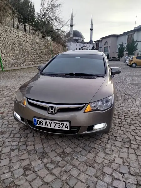 İlan Görseli https://cdn.ilanlar.com/images/l1/l2/{width}/{height}/10004504_1771404601282518693.jpg