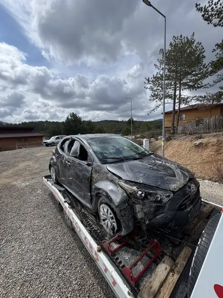 İlan Görseli https://cdn.ilanlar.com/images/l1/l2/{width}/{height}/10005069_1774421257050675622.jpg