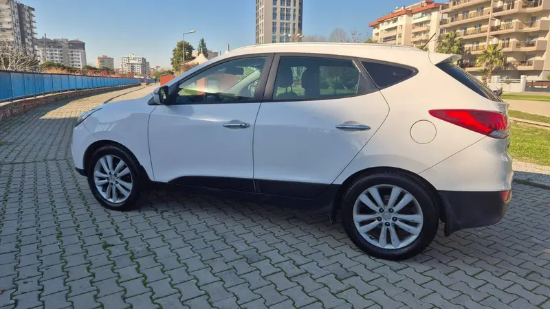 İlan Görseli https://cdn.ilanlar.com/images/l1/l2/{width}/{height}/10005384_1775227176782945635.jpg