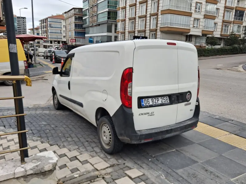 İlan Görseli https://cdn.ilanlar.com/images/l1/l2/{width}/{height}/10005428_1775303606768430945.jpg