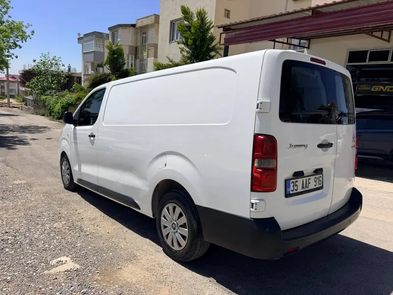 İlan Görseli https://cdn.ilanlar.com/images/l1/l2/{width}/{height}/10006785_1777464475528479769.jpg