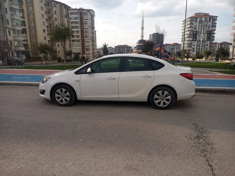 https://cdn.ilanlar.com/images/l1/l2/{width}/{height}/10006867_1777623641596917002.jpg