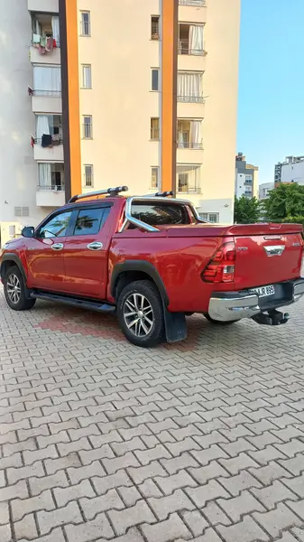 2018 Toyota Hilux 2.4 D-4D dizel otomatik arazi, SUV, Pick-up - Fotoğraf 1