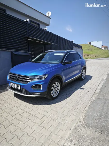 2021 Volkswagen T-Roc 1.5 TSI benzinli otomatik arazi, SUV, Pick-up - Fotoğraf 1