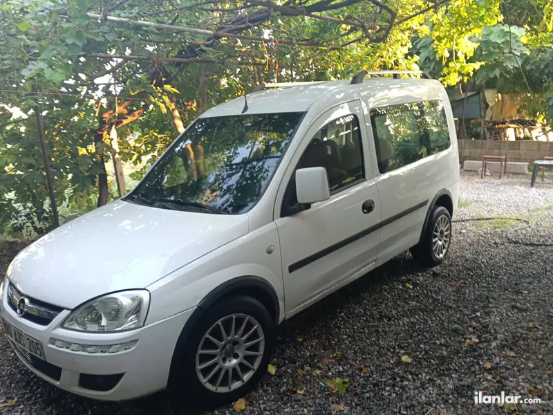 2006 Opel Combo 1.3 CDTI dizel manuel minivan & Panelvan - Fotoğraf 1