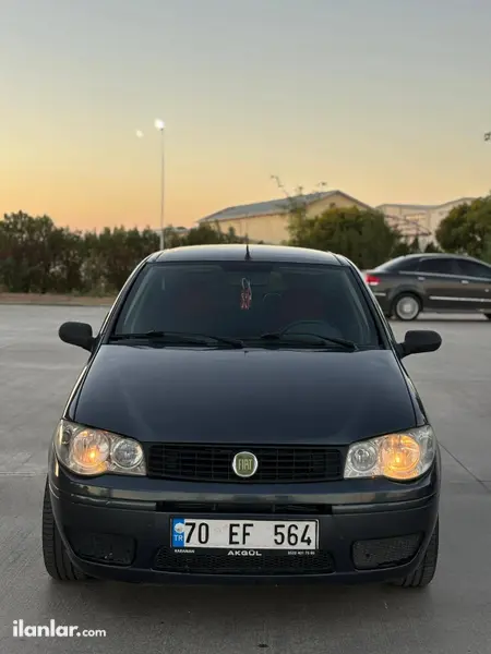 2005 Fiat Albea 1.3 Multijet dizel manuel otomobil - Fotoğraf 1