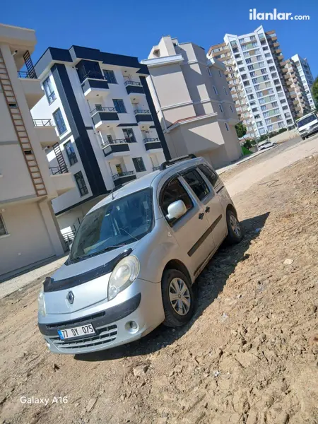 2010 Renault Kangoo Multix 1.5 dCi dizel manuel minivan & Panelvan - Fotoğraf 1