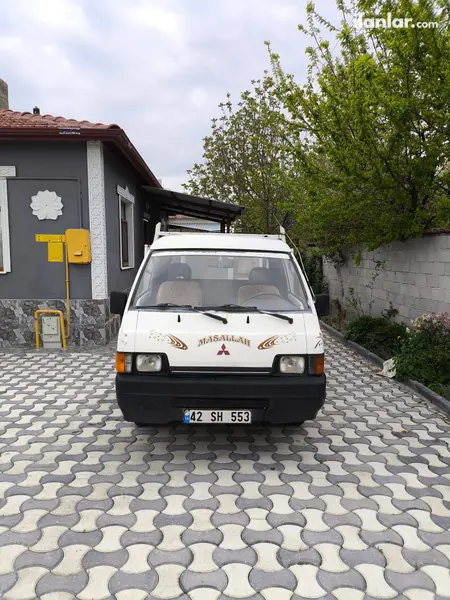 1997 Mitsubishi L 300 Panel van dizel manuel minivan & Panelvan - Fotoğraf 1