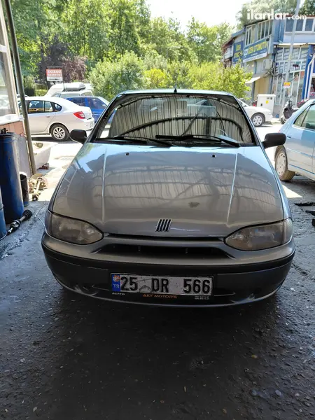 2000 Fiat Siena 1.2 benzinli manuel otomobil - Fotoğraf 1