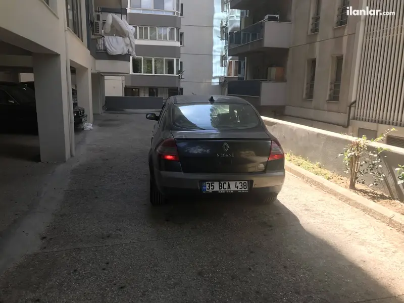 2009 Renault Megane 1.5 dCi dizel otomatik otomobil - Fotoğraf 1