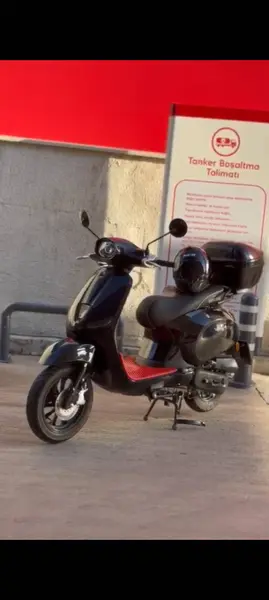 2023 Mondial 50 Wing benzinli otomatik motosiklet - Fotoğraf 1