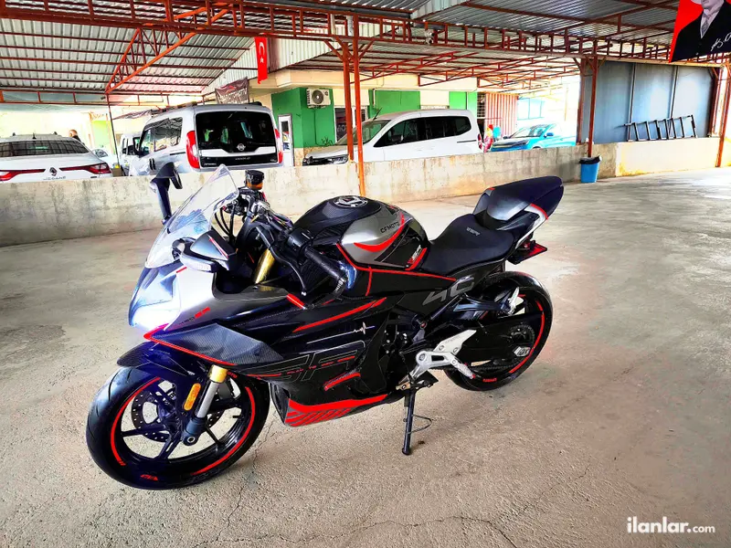 2023 CFmoto 450 SR benzinli manuel motosiklet - Fotoğraf 1