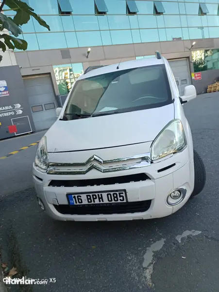 2013 Citroen Berlingo 1.6 HDi dizel manuel minivan & Panelvan - Fotoğraf 1
