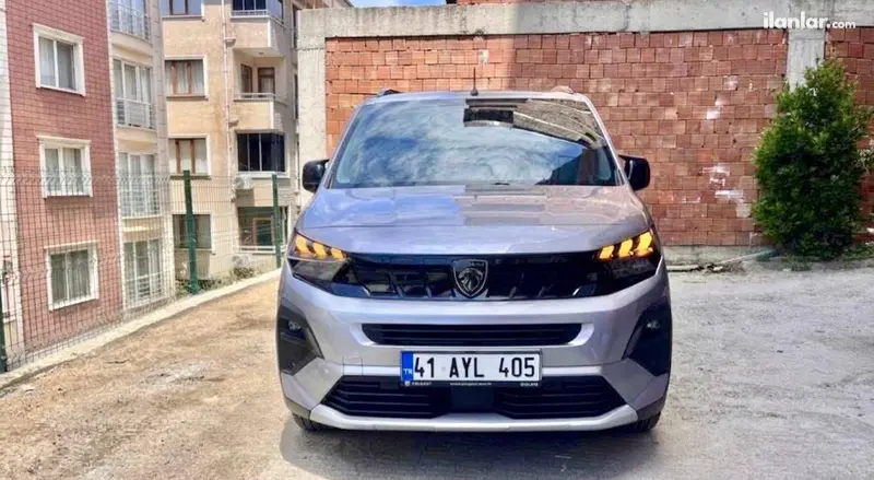 2024 Peugeot Rifter 1.5 BlueHDI dizel otomatik minivan & Panelvan - Fotoğraf 1