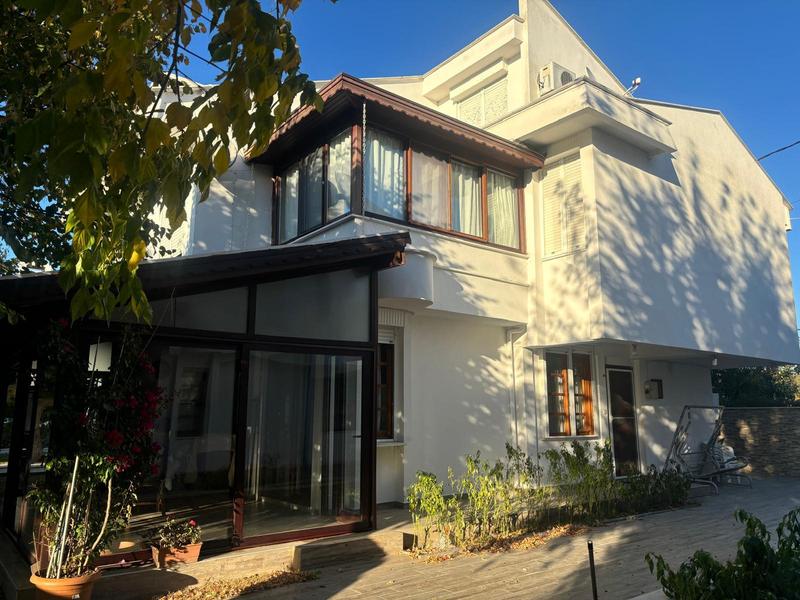 İlan Görseli https://cdn.ilanlar.com/images/l1/l2/{width}/{height}/30000319_1746359694234334644.jpg