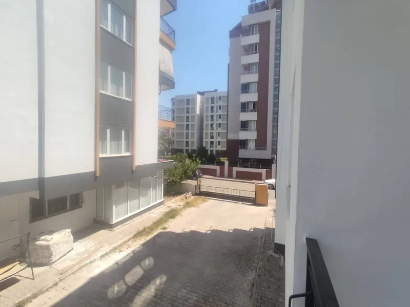 İlan Görseli https://cdn.ilanlar.com/images/l1/l2/{width}/{height}/30000753_1752432550786351886.jpg