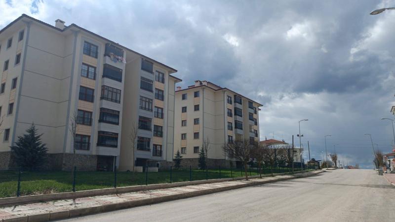 İlan Görseli https://cdn.ilanlar.com/images/l1/l2/{width}/{height}/30001116_1753293148099896419.jpg