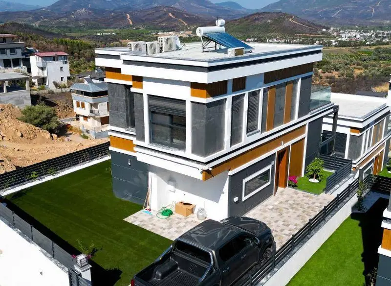 İlan Görseli https://cdn.ilanlar.com/images/l1/l2/{width}/{height}/30001426_1758966695700104069.jpg