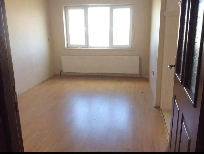 İlan Görseli https://cdn.ilanlar.com/images/l1/l2/30002088_1755547687308049849.jpg?mode=pad&bgcolor=F8FAFB