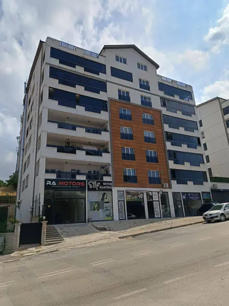 İlan Görseli https://cdn.ilanlar.com/images/l1/l2/{width}/{height}/30002175_1755778570599647094.jpg