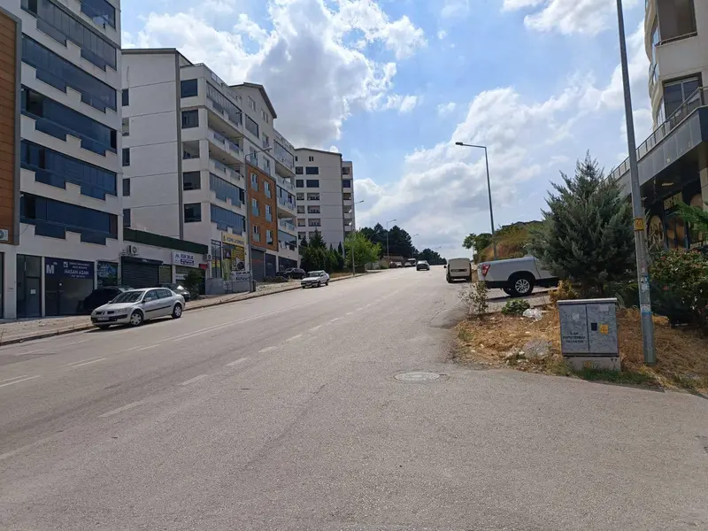 İlan Görseli https://cdn.ilanlar.com/images/l1/l2/{width}/{height}/30002175_1755778573067938274.jpg