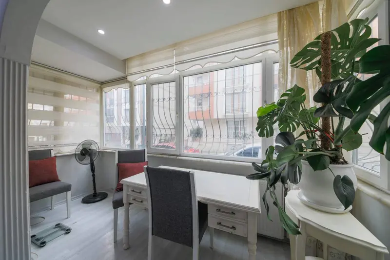 İlan Görseli https://cdn.ilanlar.com/images/l1/l2/{width}/{height}/30002533_1756687153985739354.jpg