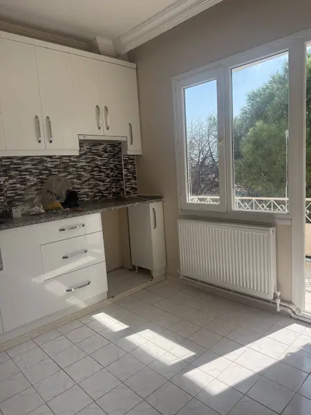 İlan Görseli https://cdn.ilanlar.com/images/l1/l2/{width}/{height}/30002561_1760921453630737836.jpg