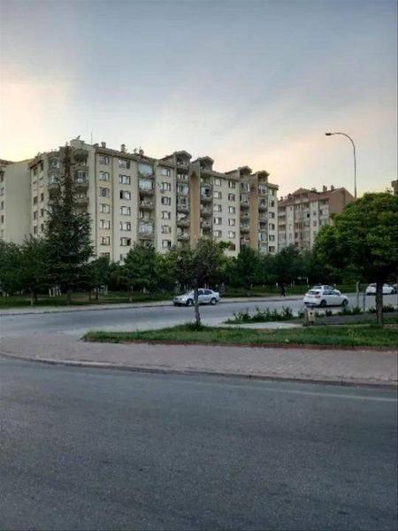 İlan Görseli https://cdn.ilanlar.com/images/l1/l2/{width}/{height}/30002937_1757245781720022117.jpg