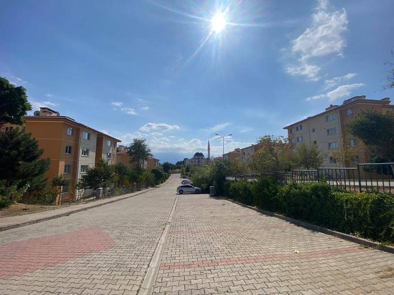 İlan Görseli https://cdn.ilanlar.com/images/l1/l2/{width}/{height}/30003122_1757591679810630971.jpg