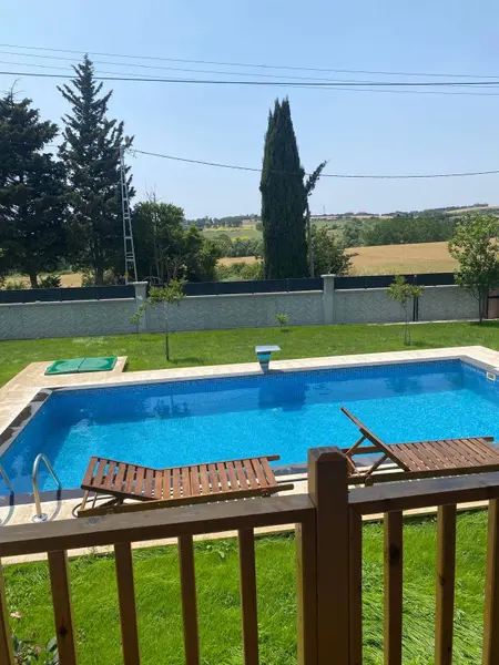 İlan Görseli https://cdn.ilanlar.com/images/l1/l2/30003153_1757677094864963128.jpg?mode=pad&bgcolor=F8FAFB