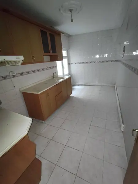 İlan Görseli https://cdn.ilanlar.com/images/l1/l2/30003352_1758097051555591104.jpg?mode=pad&bgcolor=F8FAFB