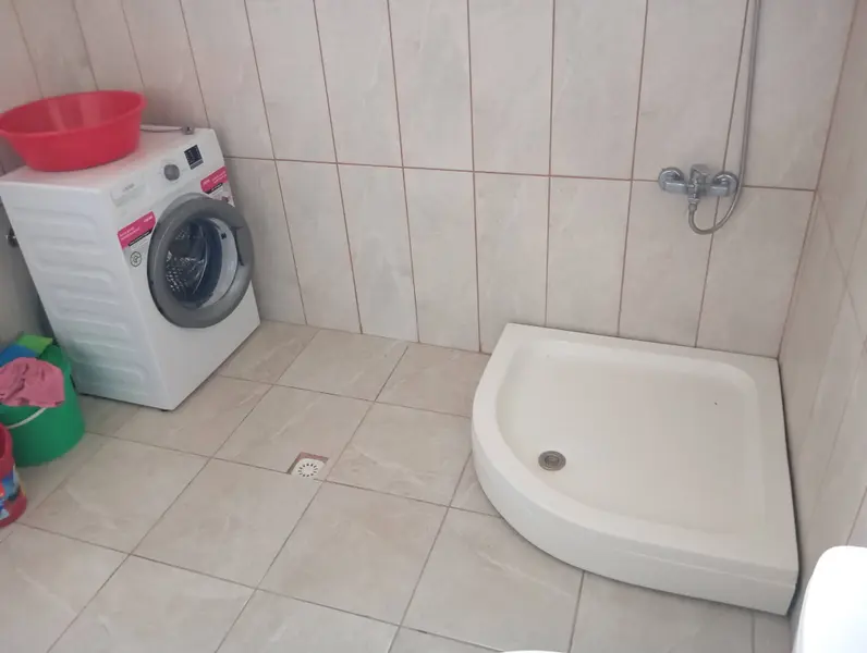 İlan Görseli https://cdn.ilanlar.com/images/l1/l2/{width}/{height}/30003508_1758442995882709874.jpg