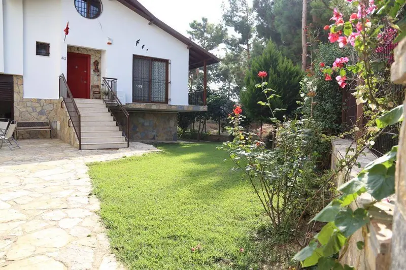 İlan Görseli https://cdn.ilanlar.com/images/l1/l2/{width}/{height}/30003576_1758717000459851880.jpg