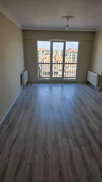 İlan Görseli https://cdn.ilanlar.com/images/l1/l2/{width}/{height}/30003956_1759517630822378183.jpg