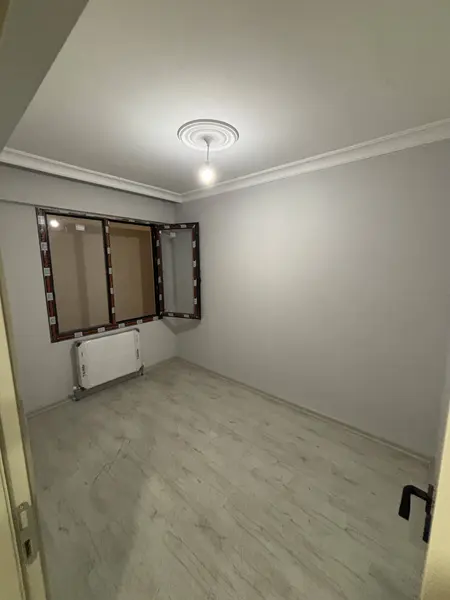 İlan Görseli https://cdn.ilanlar.com/images/l1/l2/{width}/{height}/30004171_1759960213284458835.jpg