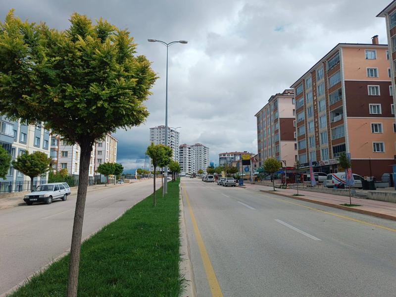 https://cdn.ilanlar.com/images/l1/l2/{width}/{height}/30004279_1760126728014755075.jpg