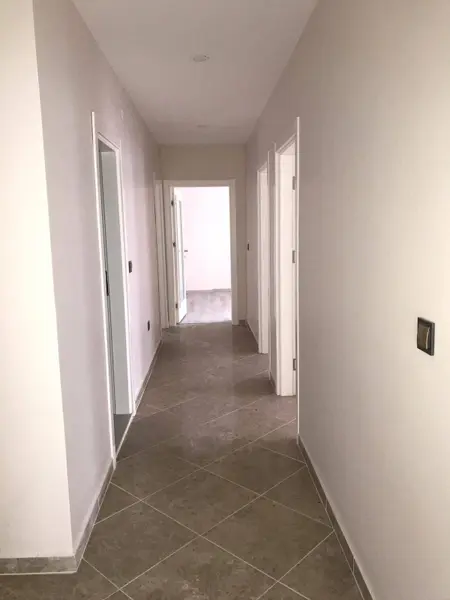 İlan Görseli https://cdn.ilanlar.com/images/l1/l2/{width}/{height}/30004415_1760512819100362538.jpg